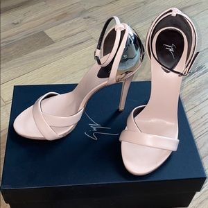 Giuseppe Zanotti nude heels NEVER WORN